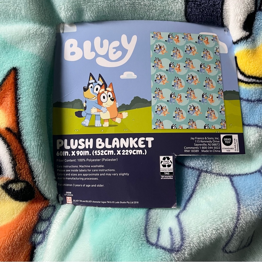 Bluey Throw - Picture 3 of 4